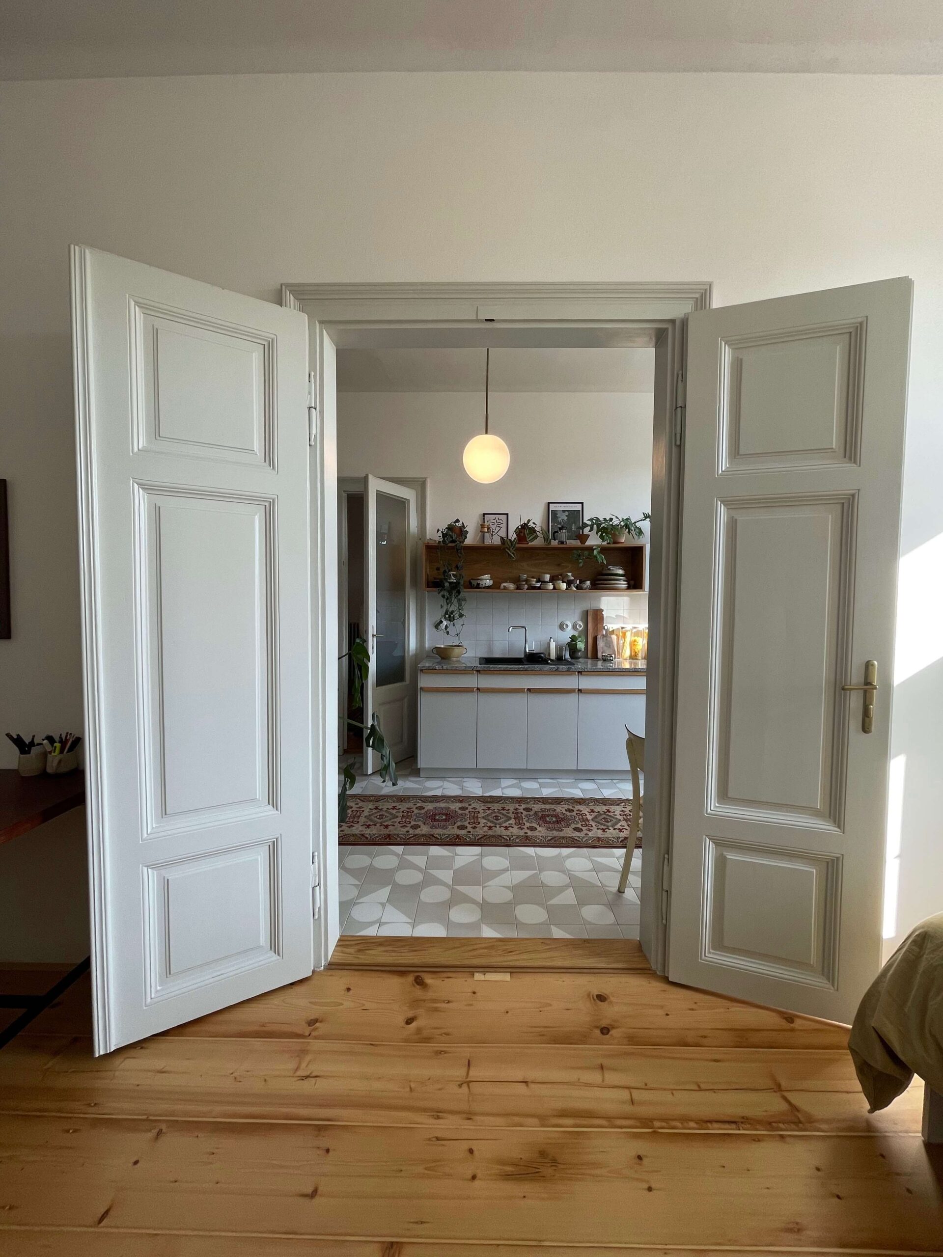 20_Kurz_architects_Cinzak_Ceske_Budejovice_z-kuchyne