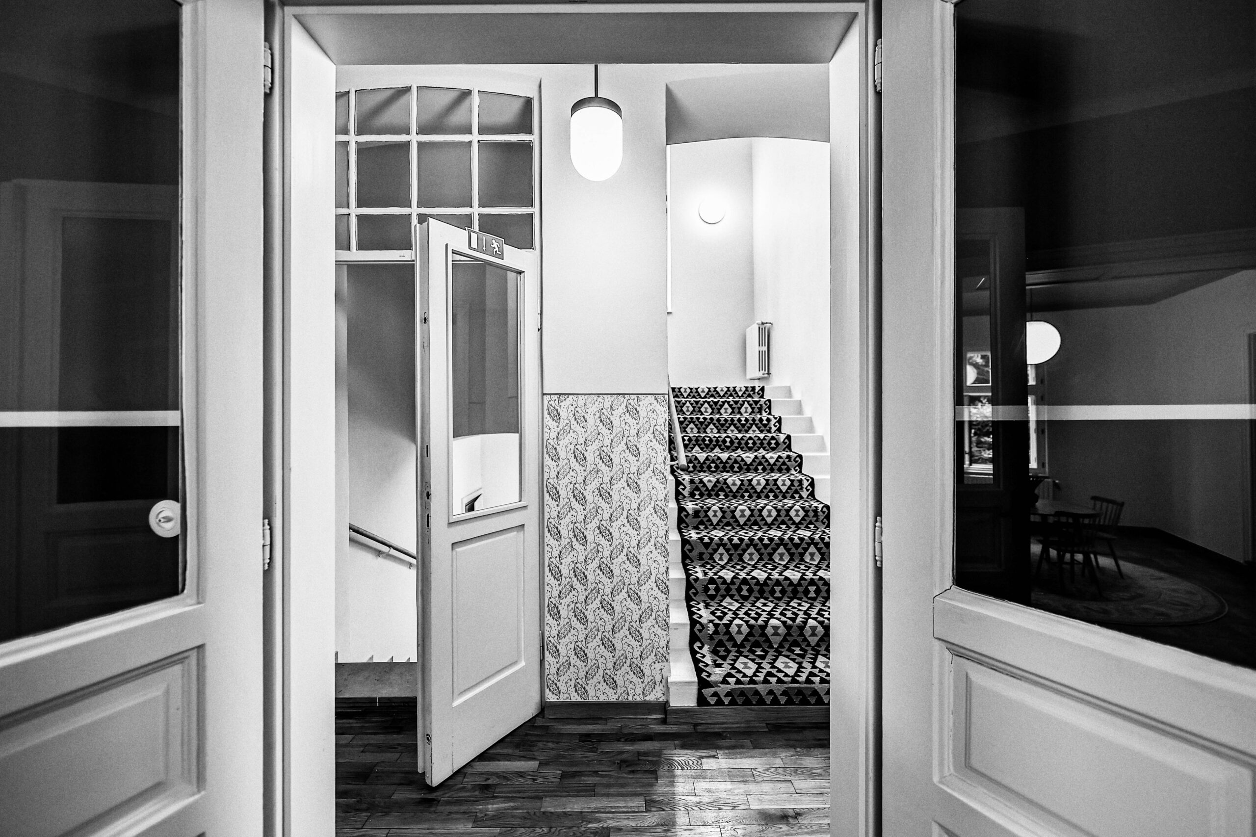 31_KURZ_architects_Maternova-vila_Remeslna-akademie_Vcelna_foto_by_NikaBrunova_00